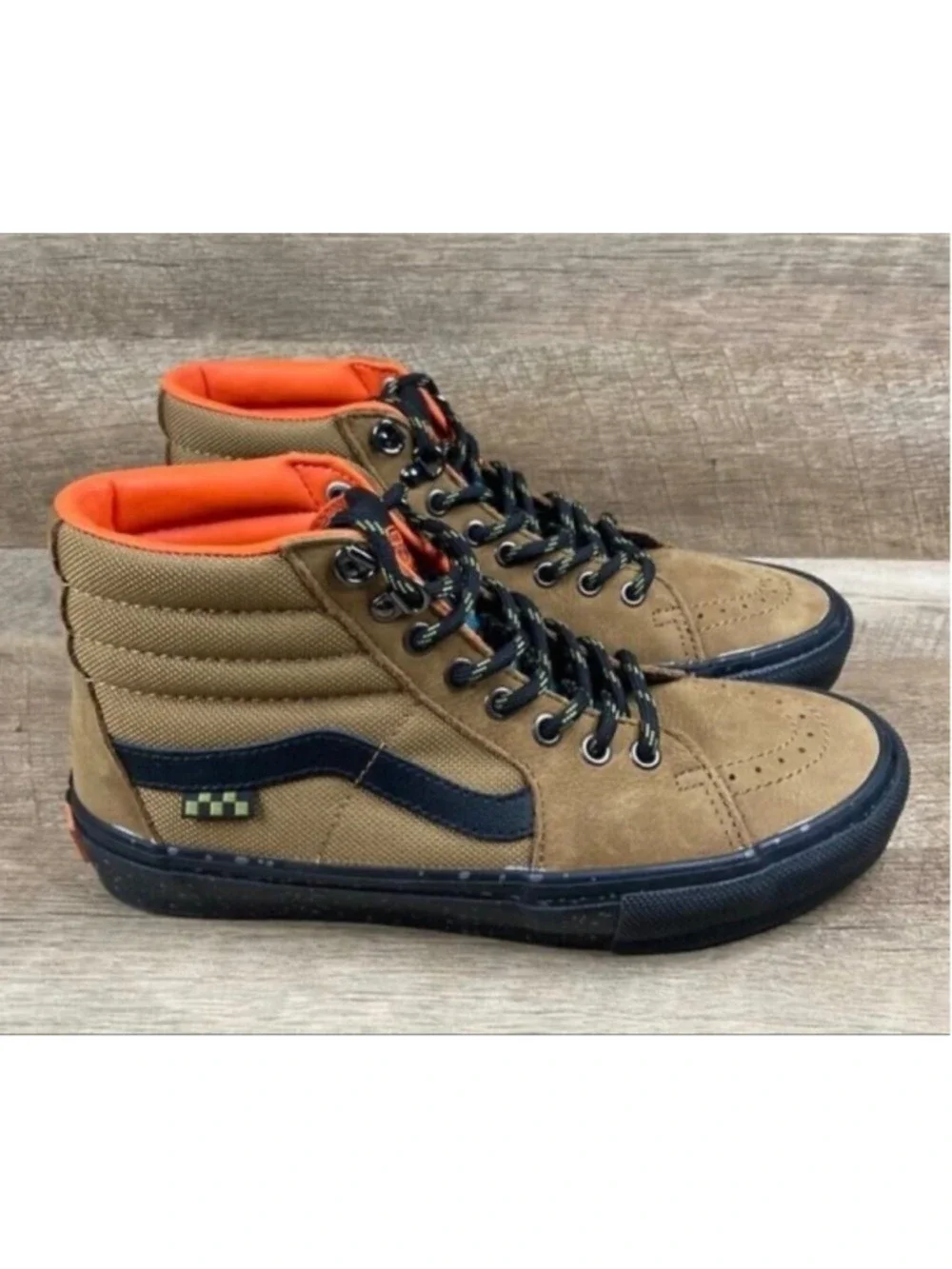 Vans Outdoor Skate Sk8-Hi's leather Super Grip Sneakers size Men’s 8.5 Women’s 7